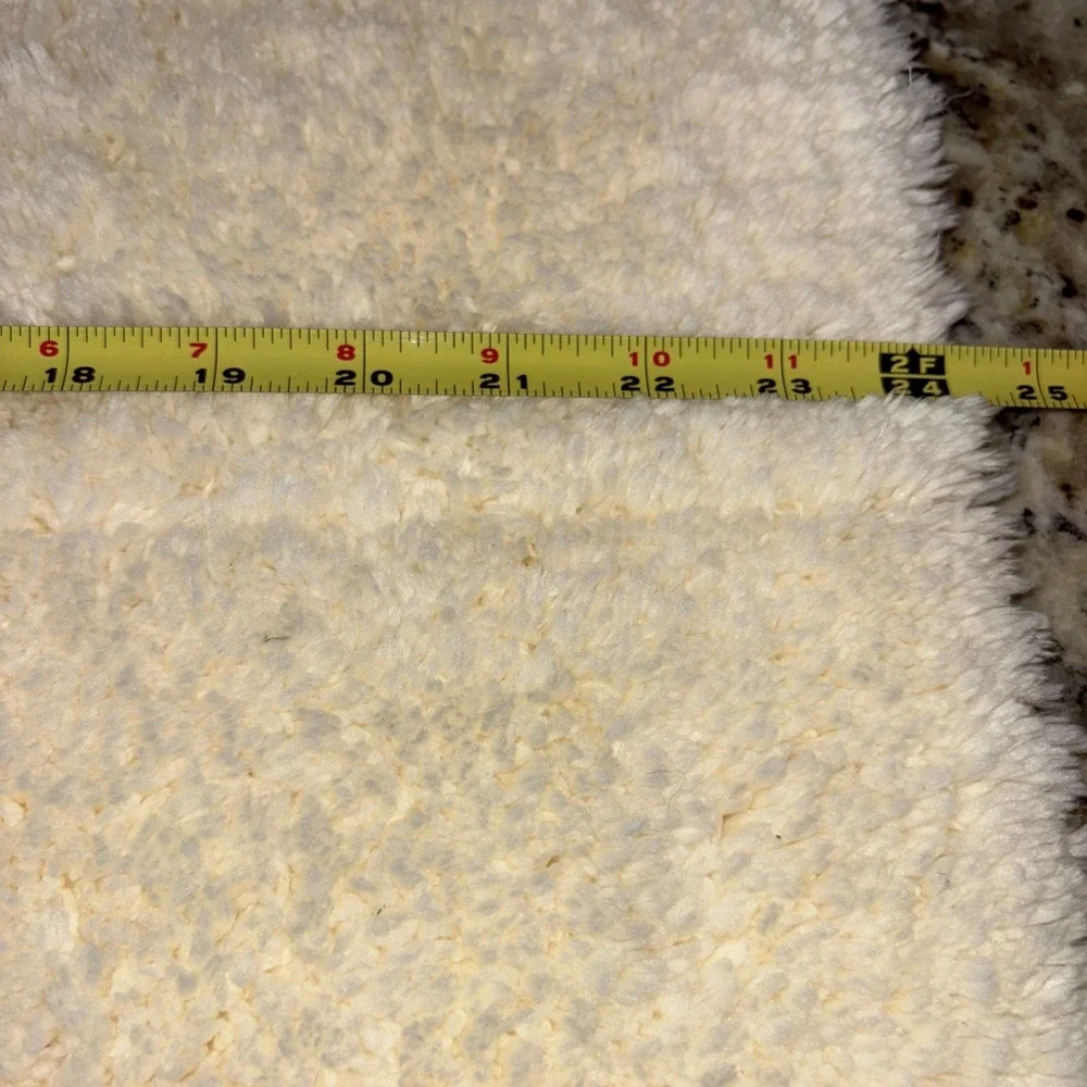soft bath rug approx. 18